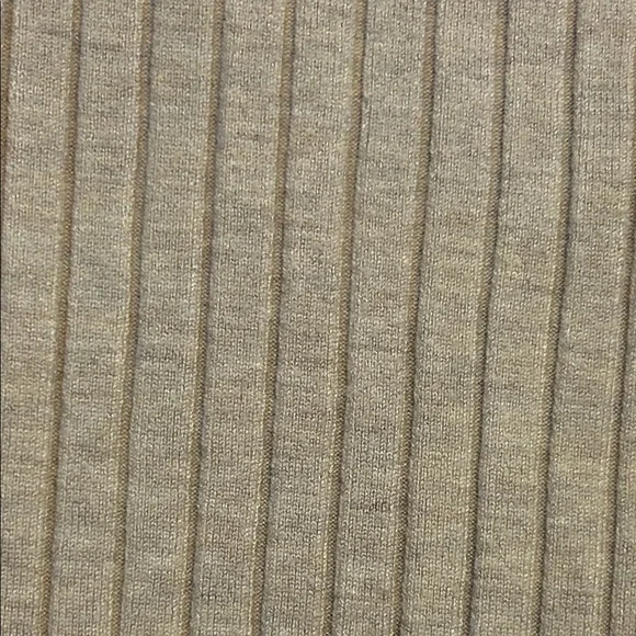 Beige Ribbed Short Sleeve Top perfect for business casual/casual - Picture 5 of 5